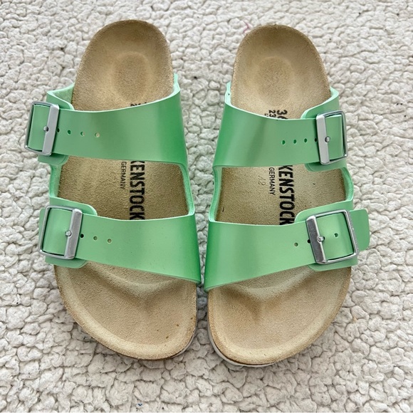 Brand New Birkenstock Arizona Sandals Electric Metallic Mineral Light Green 36 - Picture 2 of 8